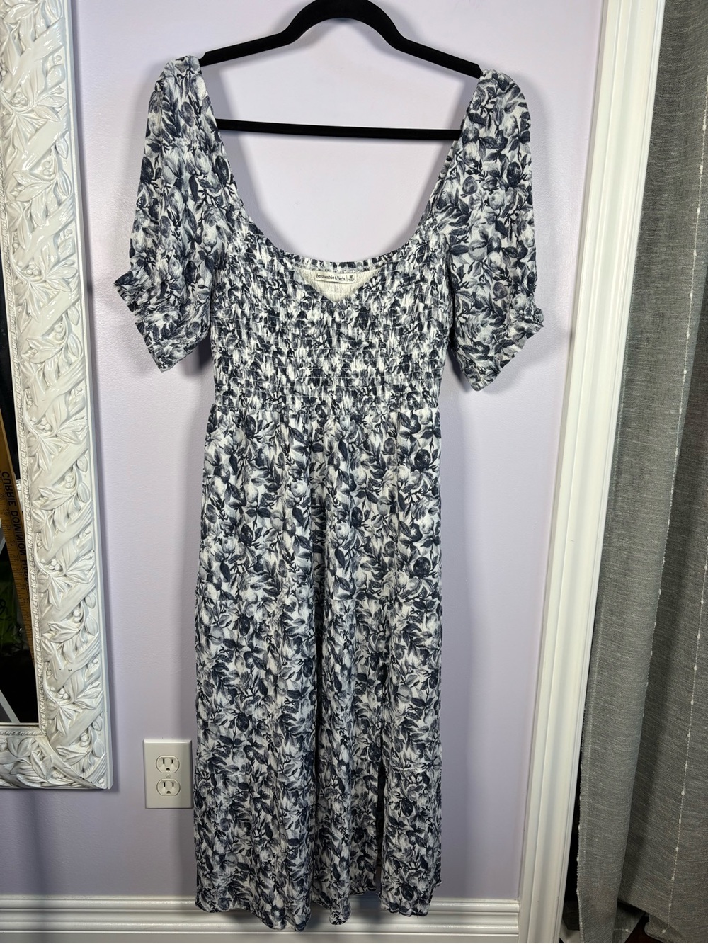 Abercrombie & Fitch Blue and White Floral Midi Dress